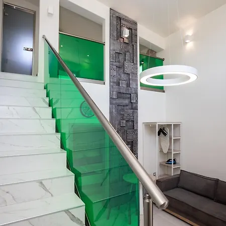 빌라 Amalia Deluxe Vrasná