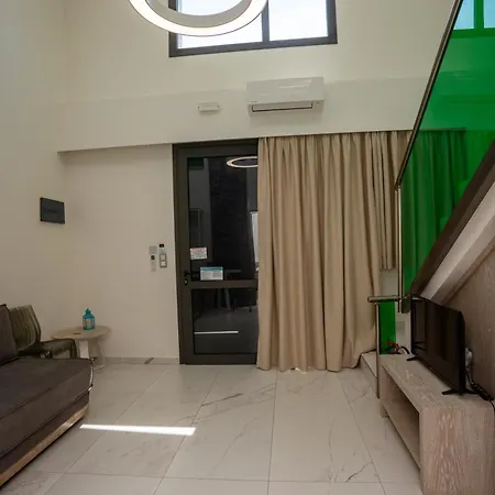 빌라 Amalia Deluxe Vrasná