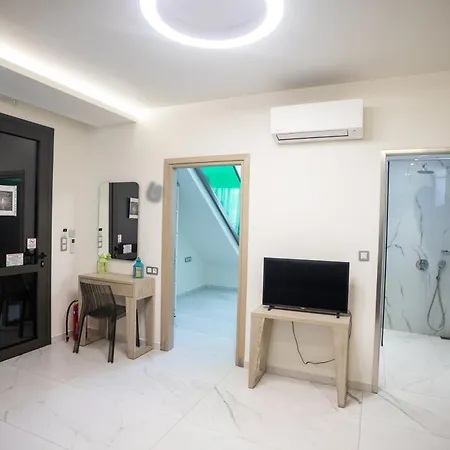 Amalia Deluxe Vrasná