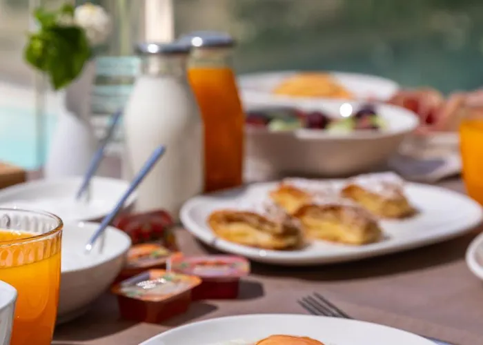 Amalia Deluxe * Vrasná