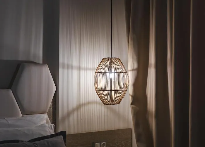 Amalia Deluxe * Vrasná